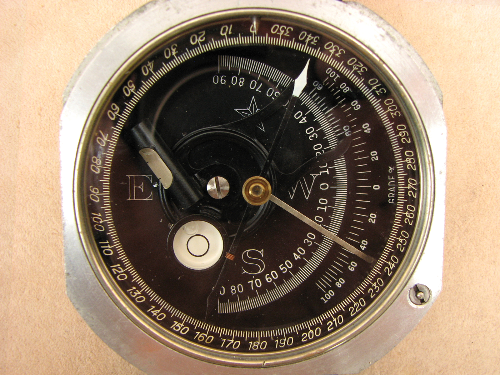 1940's Brunton pocket transit compass by William Ainsworth